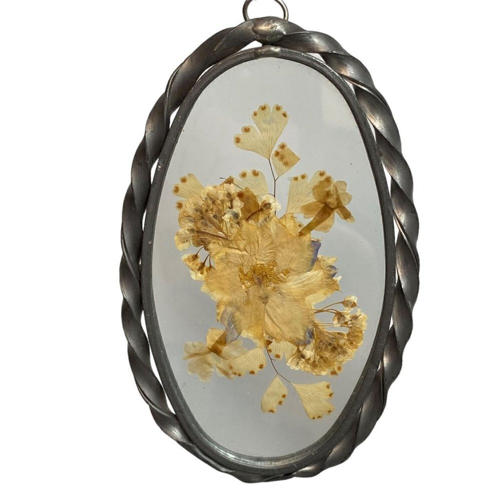 Vintage Dried Flowers Suncatcher Ornament Gray Farmhouse Cottage Decor  4" high